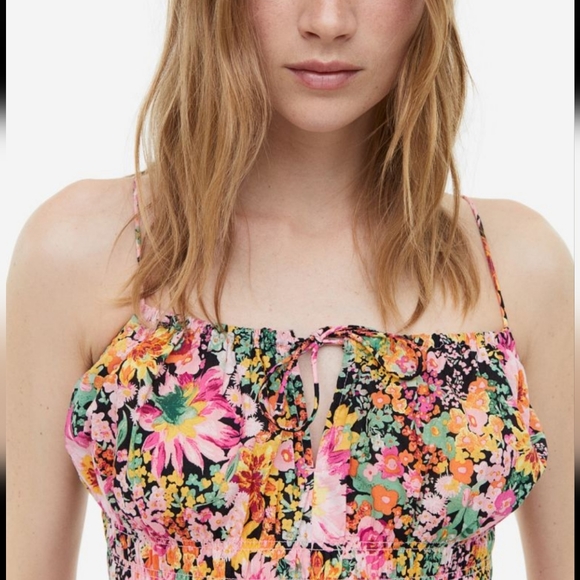 Floral H&M Smocked Cotton Summer Dress - Picture 6 of 7